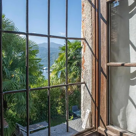 La Rosa Casa Con Vista D'orta Петтенаско