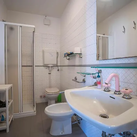 La Rosa Casa Con Vista D'orta Петтенаско